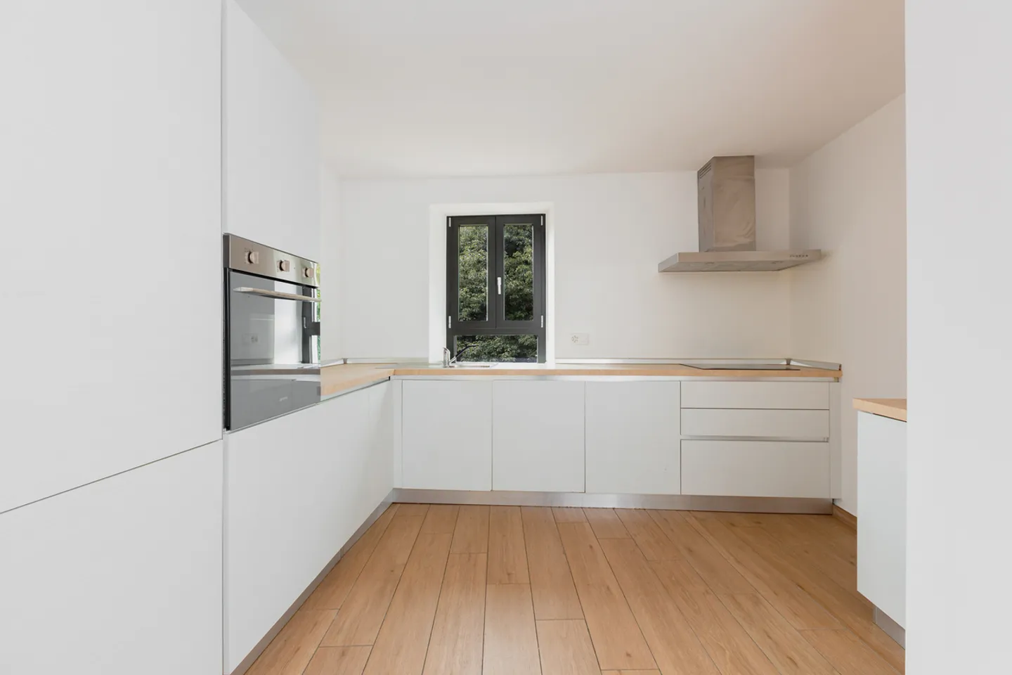 Bright and spacious duplex apartment in the historic center - Photo 4 of 9