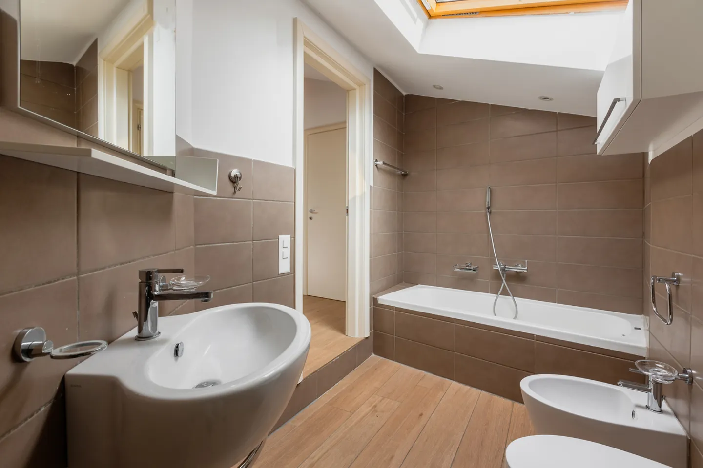 Bright and spacious duplex apartment in the historic center - Photo 7 of 9