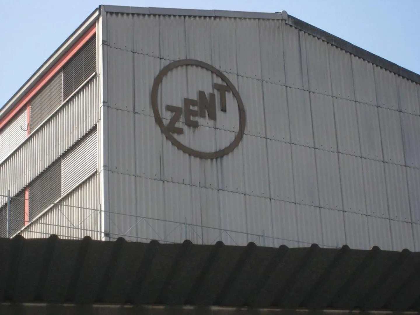 Your new studio or office in the Zentrareal - Photo 1 of 6