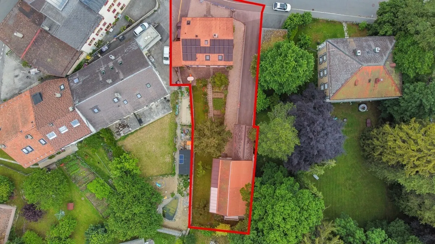 Charmantes Einfamilienhaus mit Studios - Foto 7 von 13