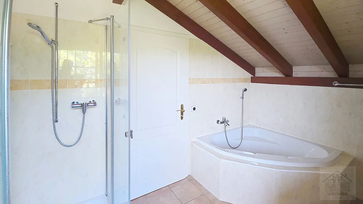 Spacious Family Property with Two Units - Photo 6 of 12