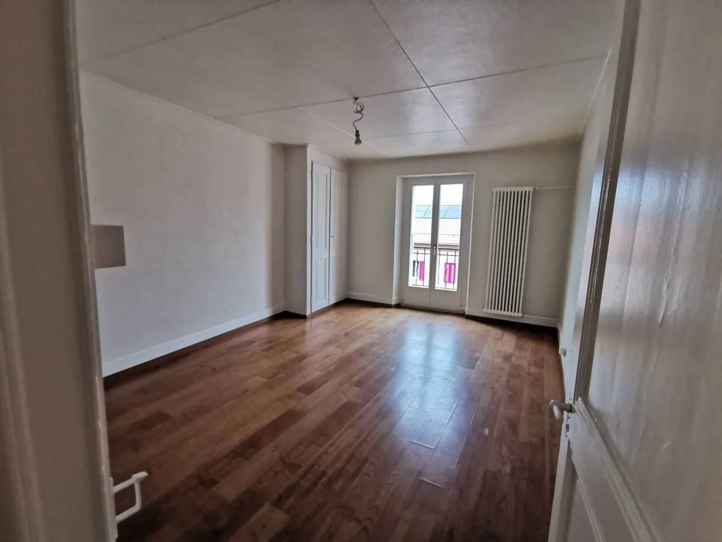 3.5-room apartment on the 2nd floor - Photo 4 of 6