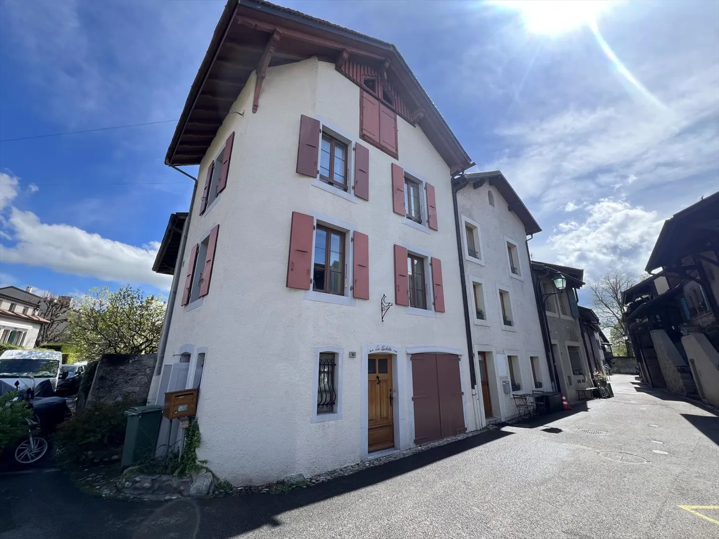 In esclusiva: Casa di villaggio a pochi passi dal lago - Foto 2 di 13