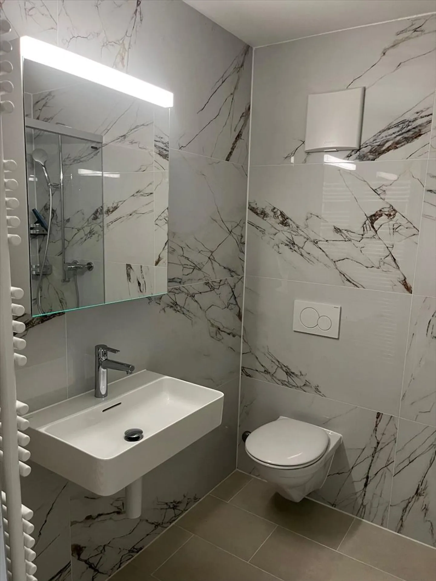 Appartamento 4.5 stanze - Foto 6 di 8