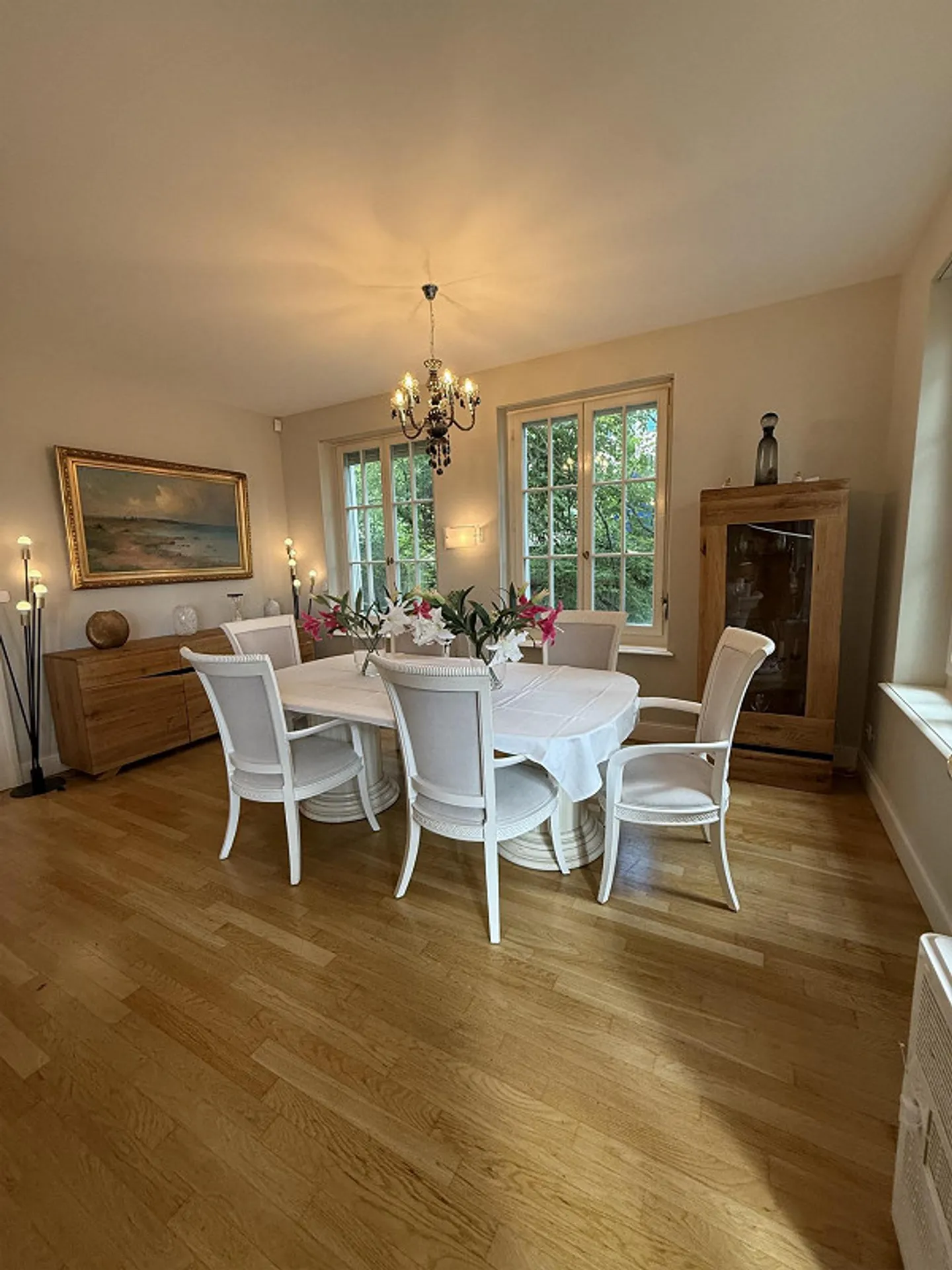 Luxury Apartment in Zurich - Photo 1 of 13