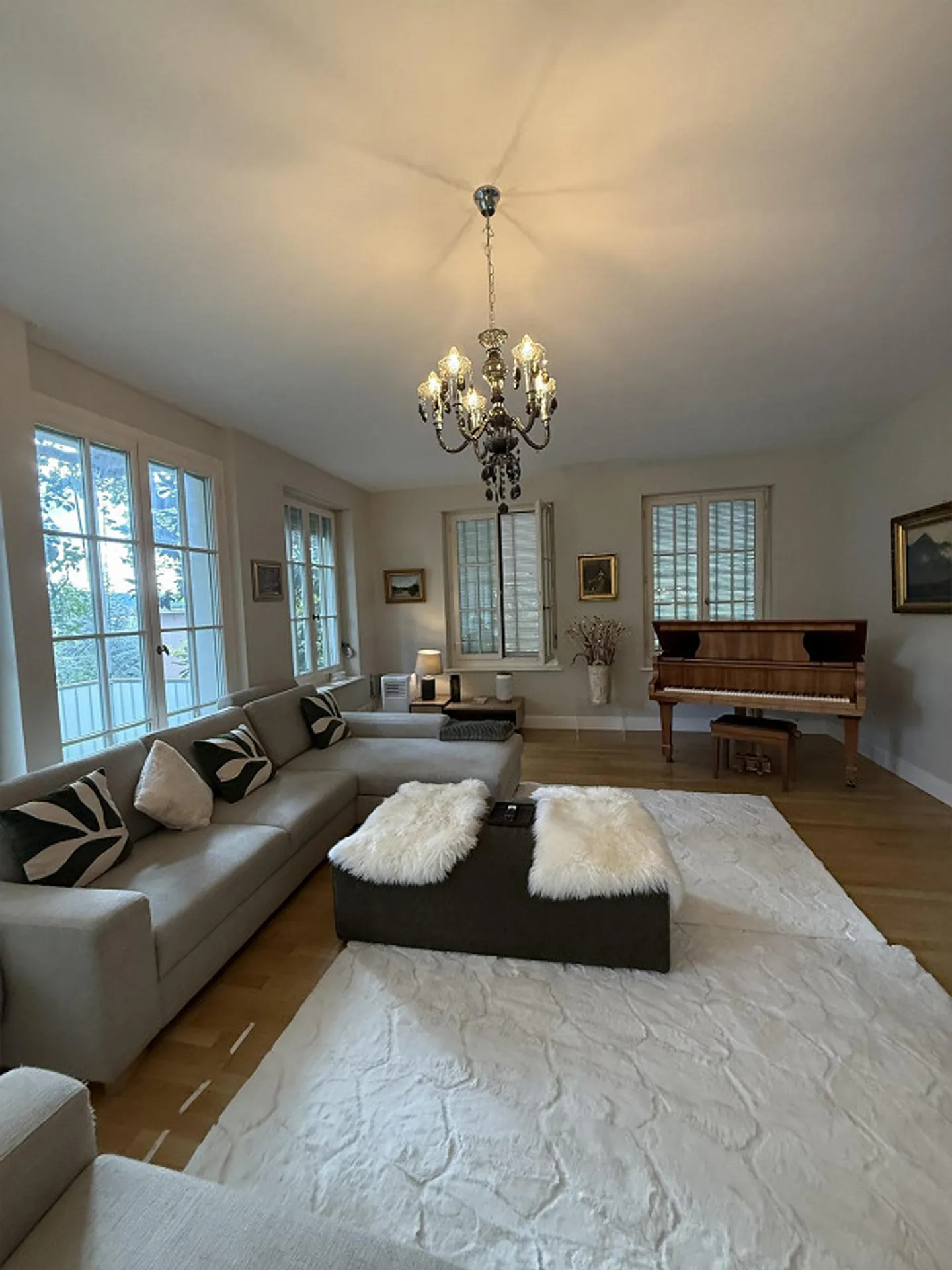 Luxury Apartment in Zurich - Photo 12 of 13