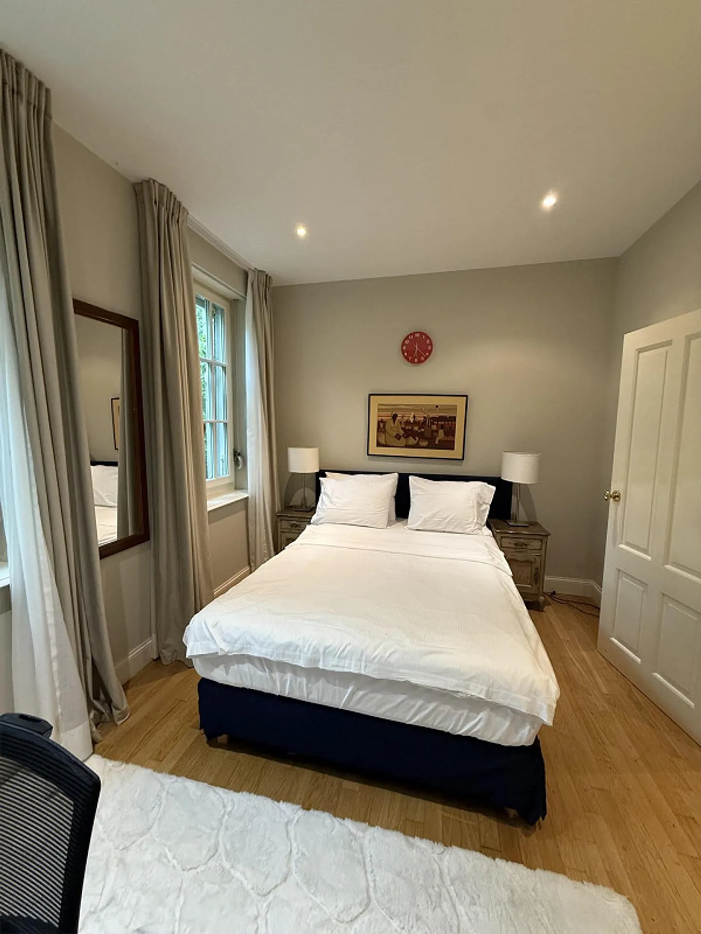 Luxury Apartment in Zurich - Photo 8 of 13