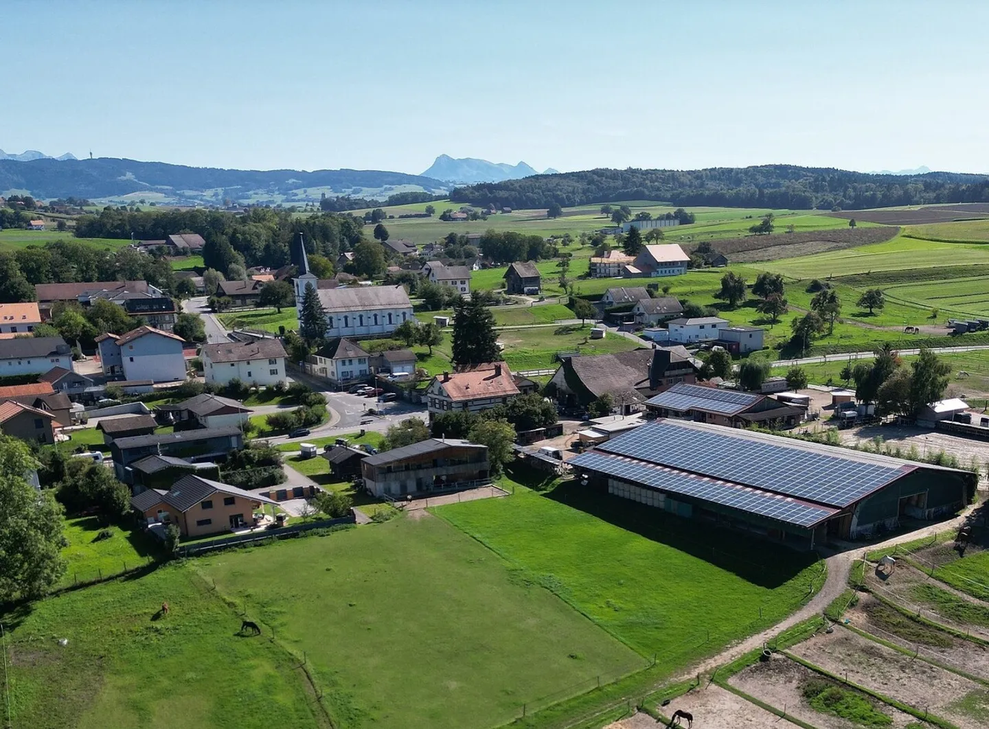 Architect's House, Equestrian Center on 4350m² of Land and Mazot - Photo 11 of 12