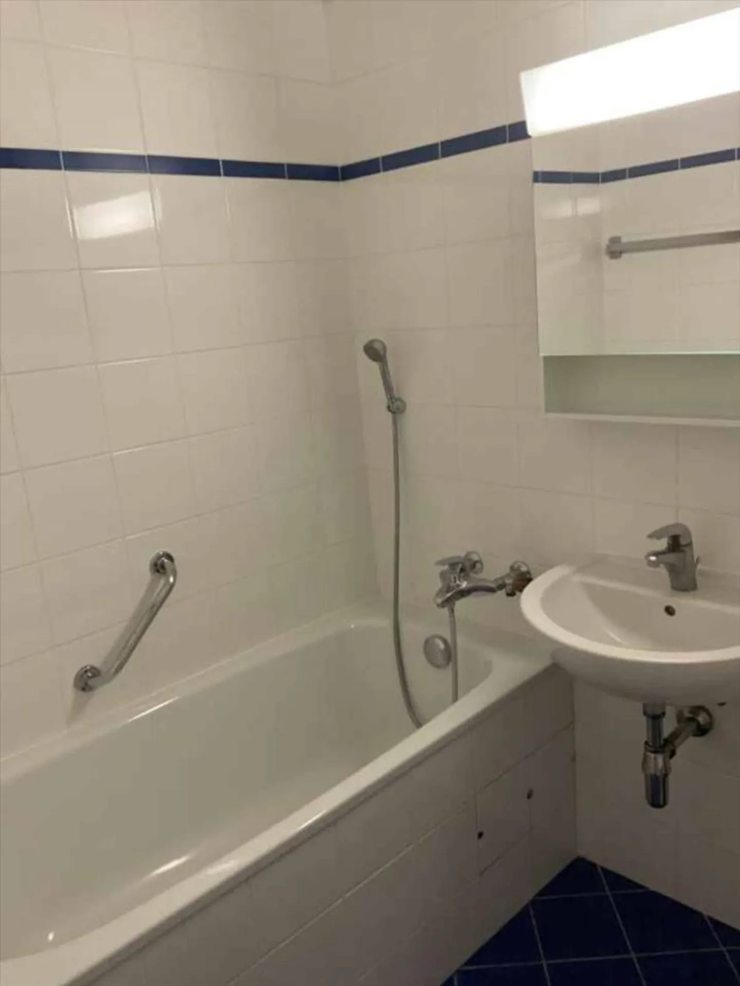 Wohnung mieten - Foto 3 von 5