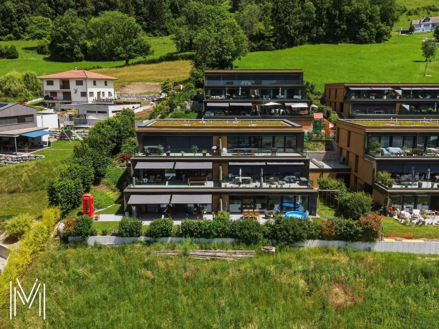 Appartement de Luxe avec Terrasse - Photo 8 sur 13