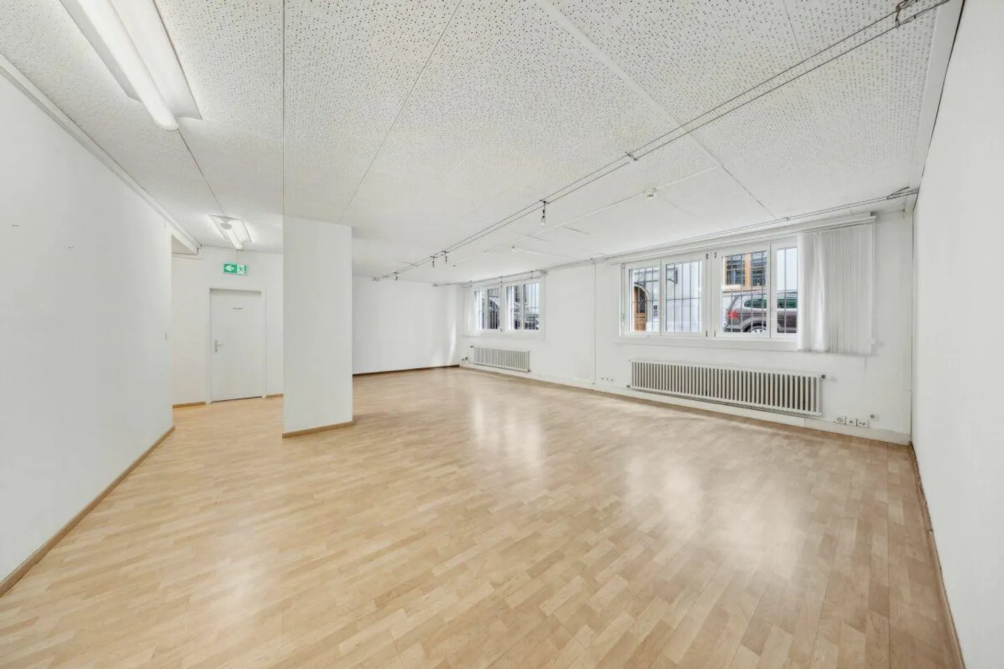Office spaces in prime location within walking distance to Bern train station - Photo 8 of 12