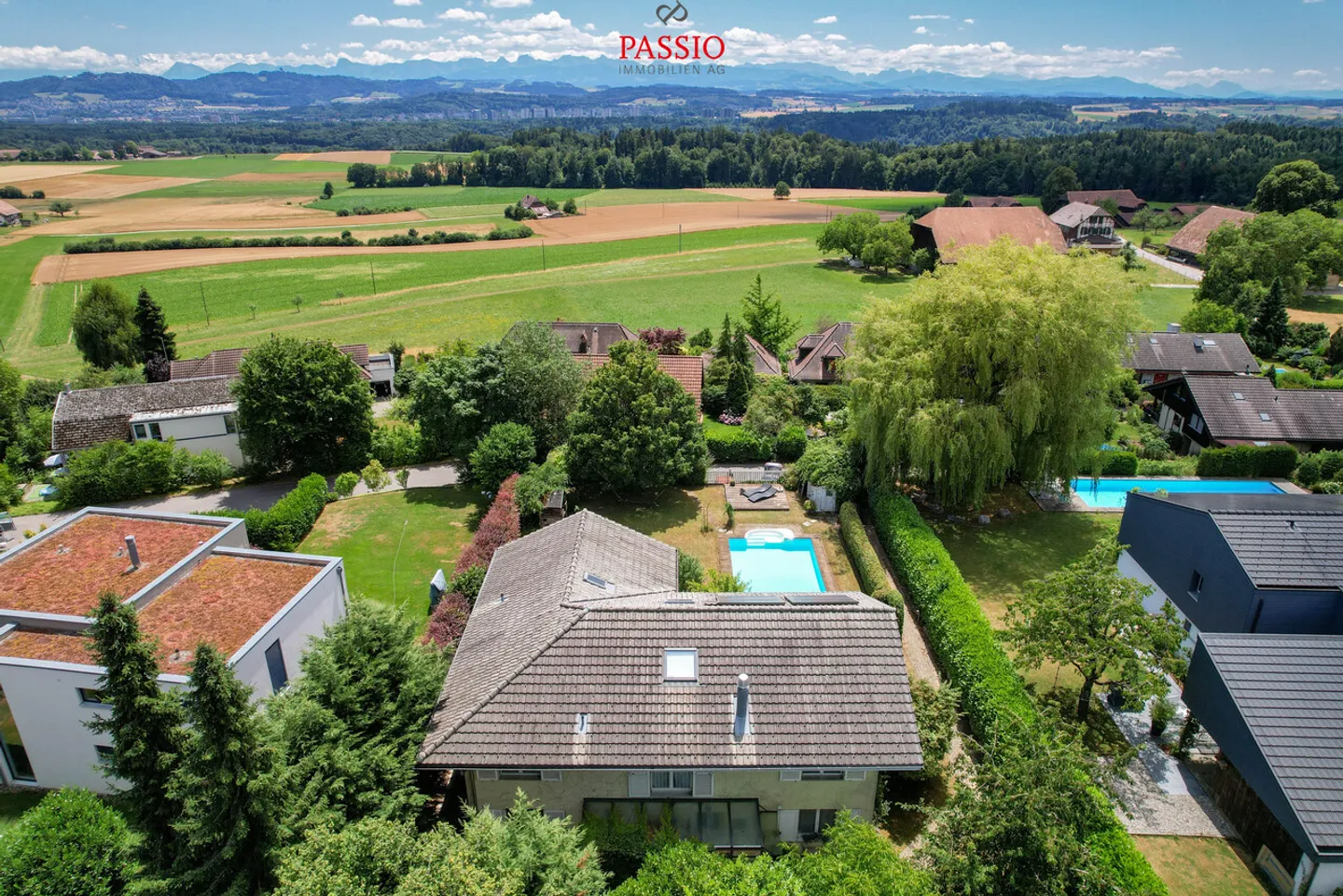 Casa da sogno di 8,5 stanze con piscina e vista alpina non ostacolata - Foto 3 di 51