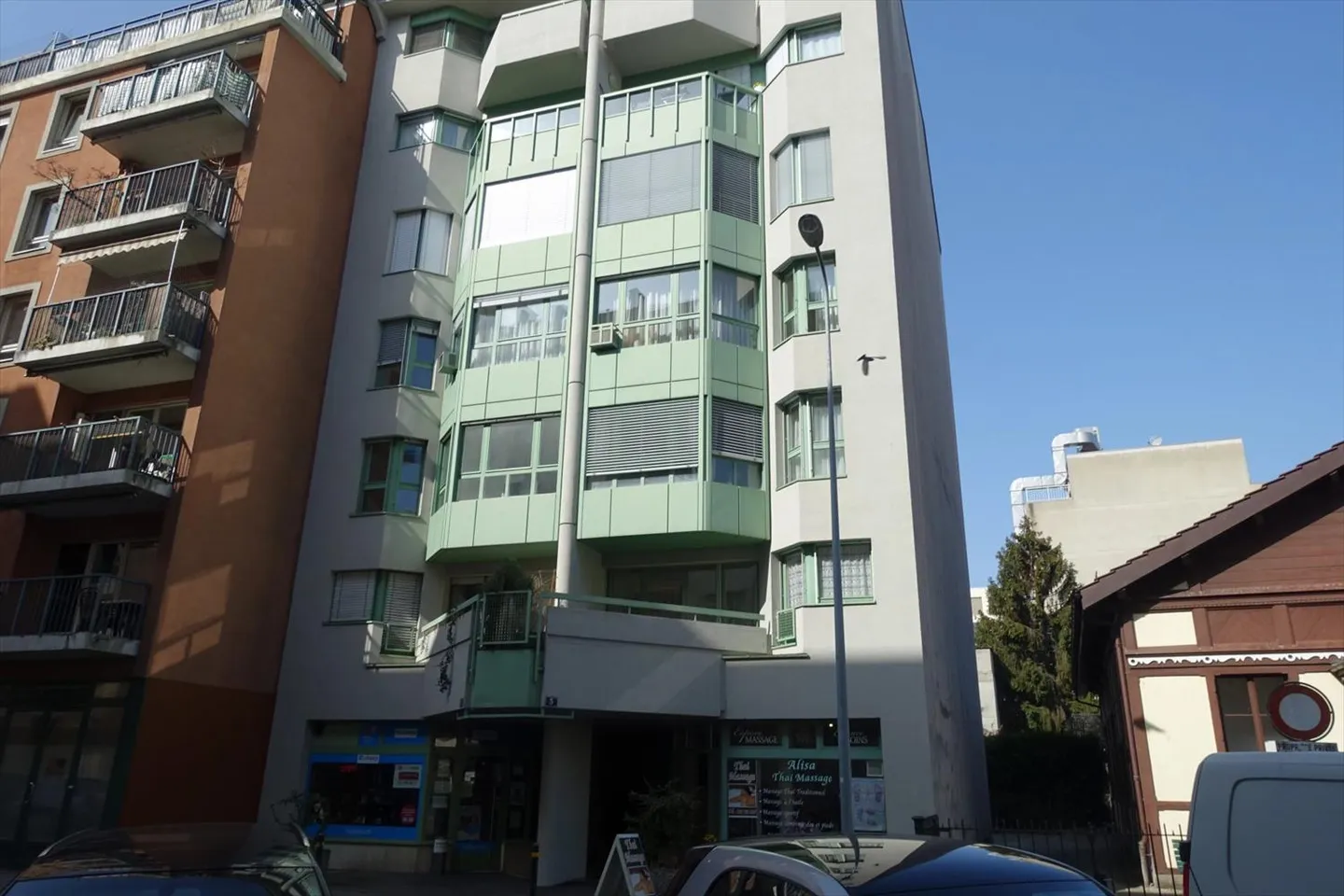 Geräumige 4-Zimmer-Wohnung ideal im Herzen von Pâquis gelegen. - Foto 1 von 5