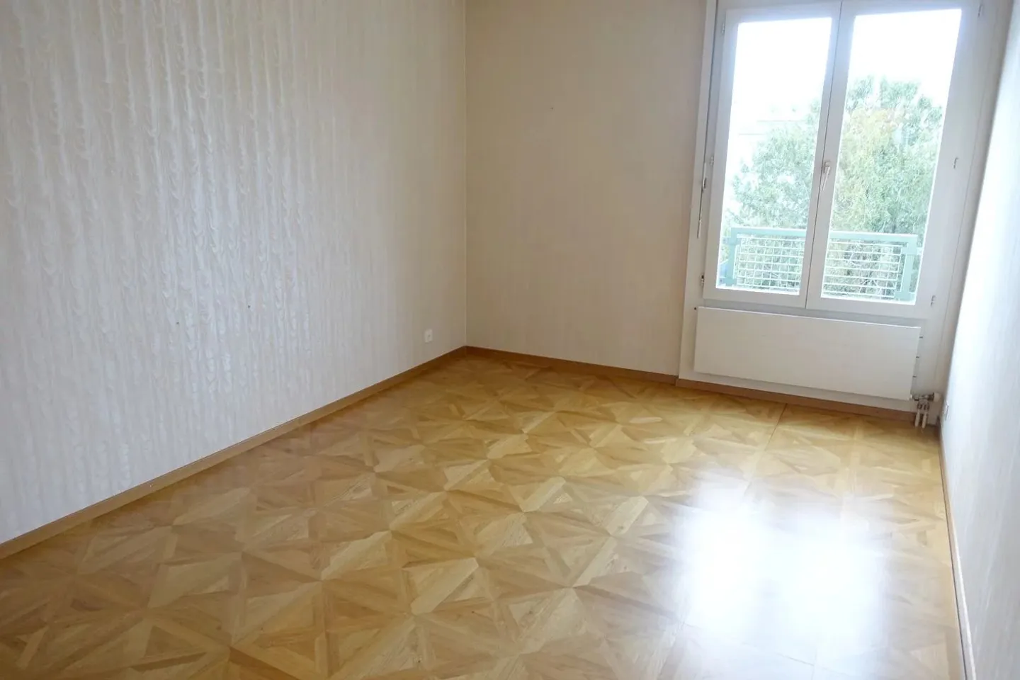 Geräumige 4-Zimmer-Wohnung ideal im Herzen von Pâquis gelegen. - Foto 5 von 5