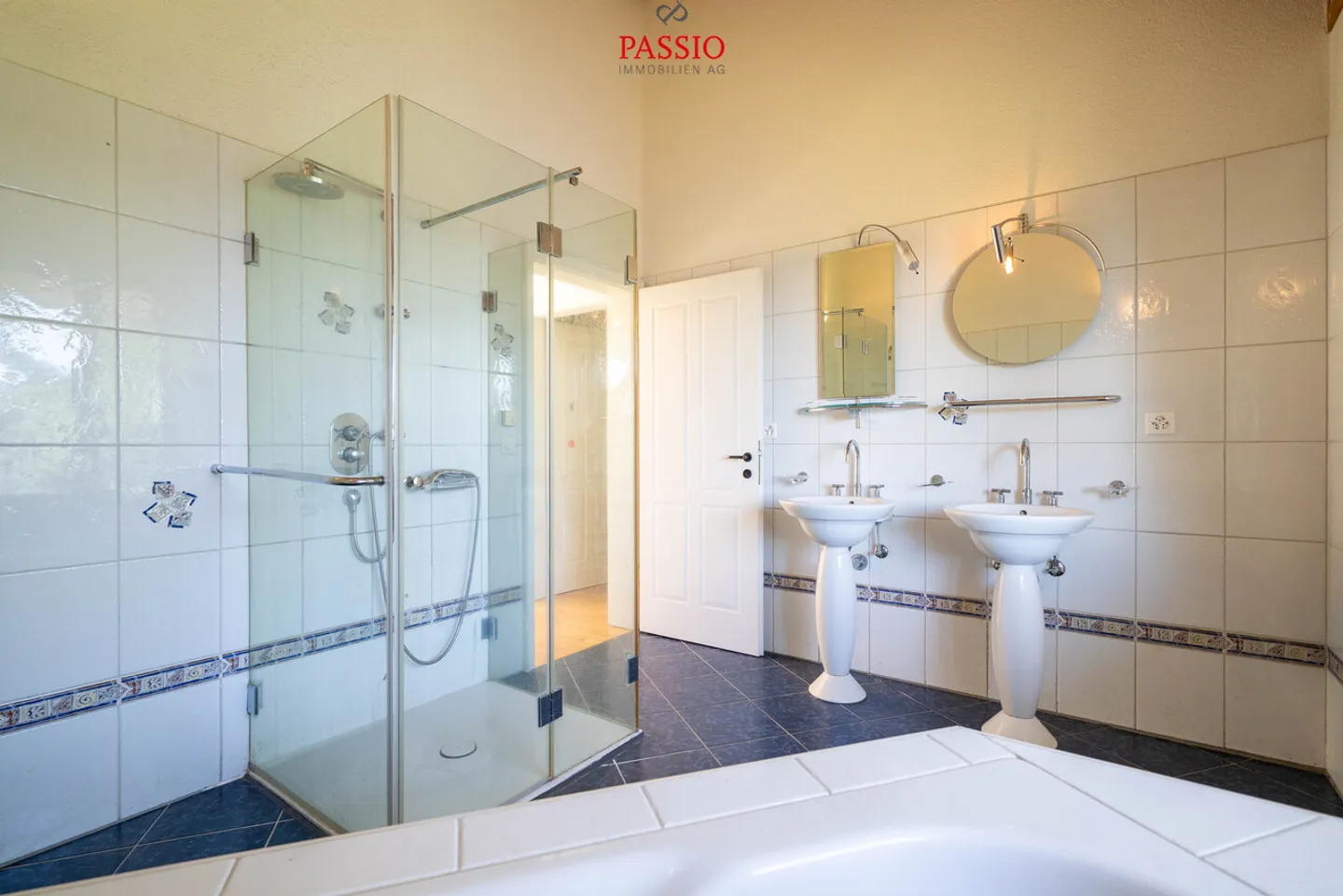 Casa da sogno di 8,5 stanze con piscina e vista alpina non ostacolata - Foto 30 di 51