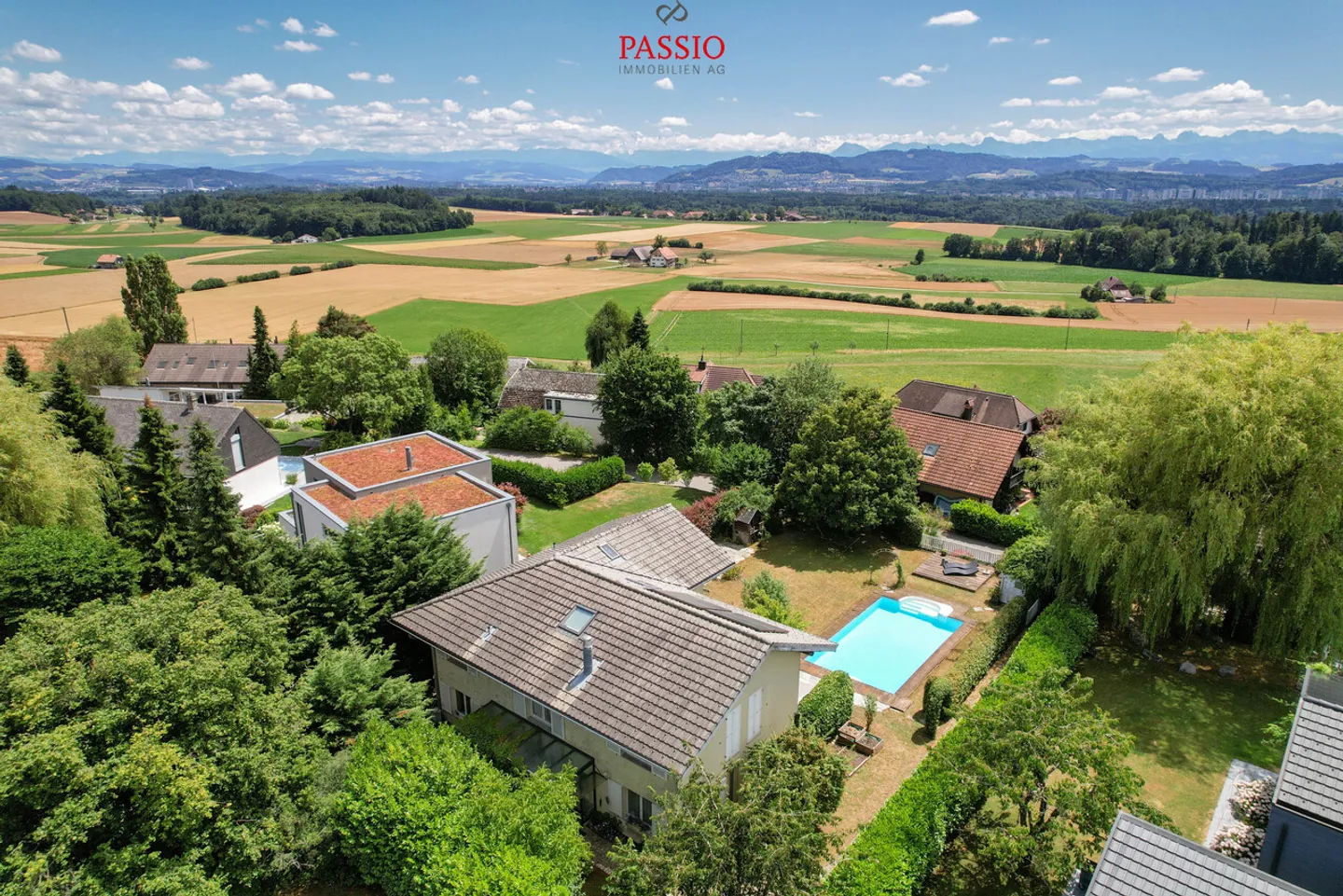Casa da sogno di 8,5 stanze con piscina e vista alpina non ostacolata - Foto 49 di 51