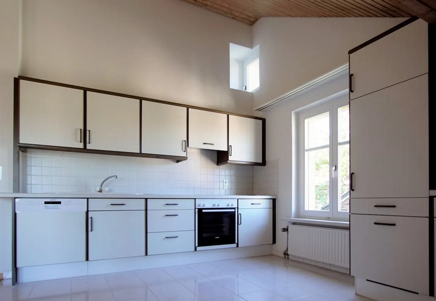 Charmante Dachgeschosswohnung - Foto 1 von 5