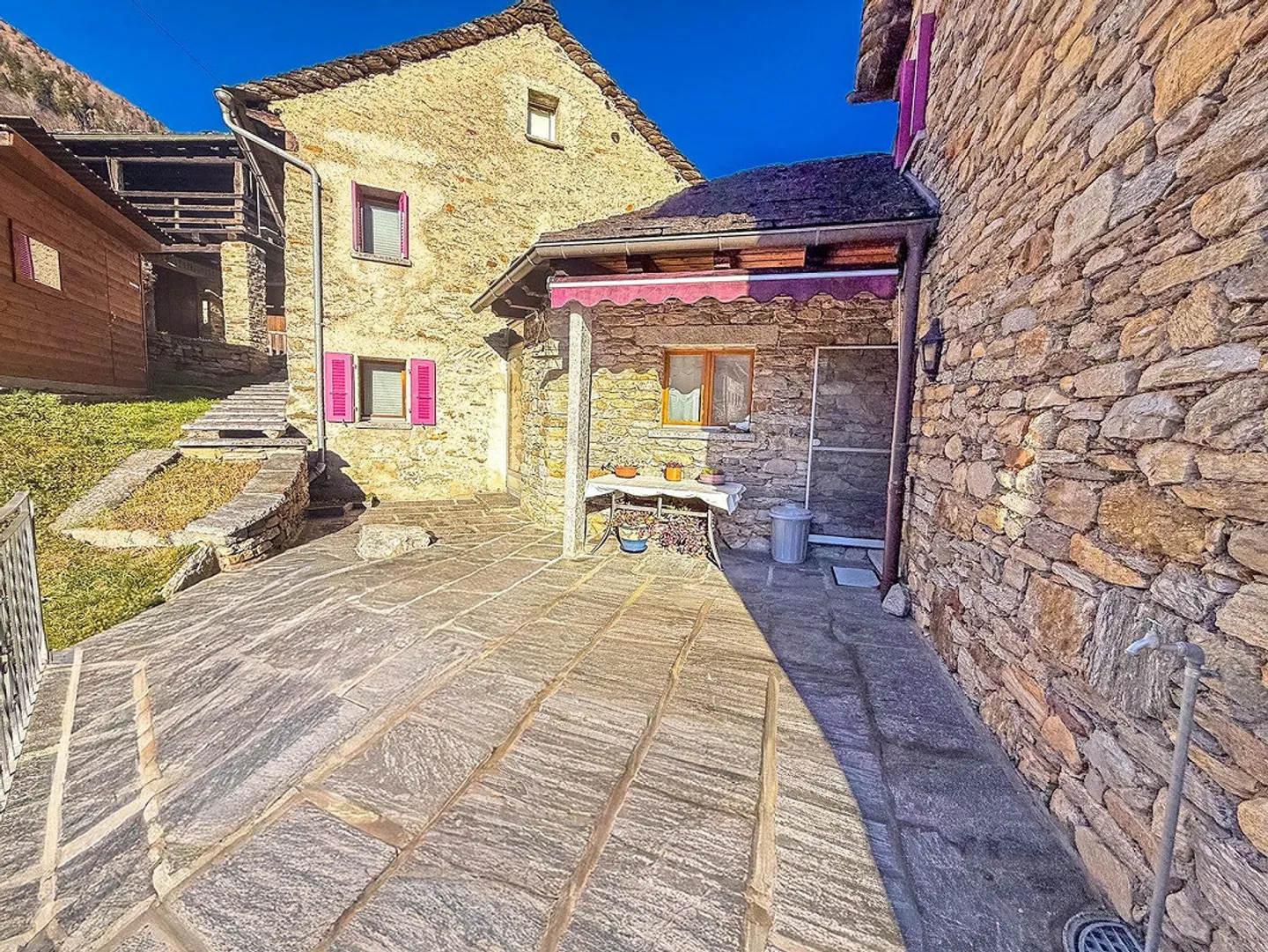 Typical Ticino Stone House Completely Renovated - Photo 4 of 30