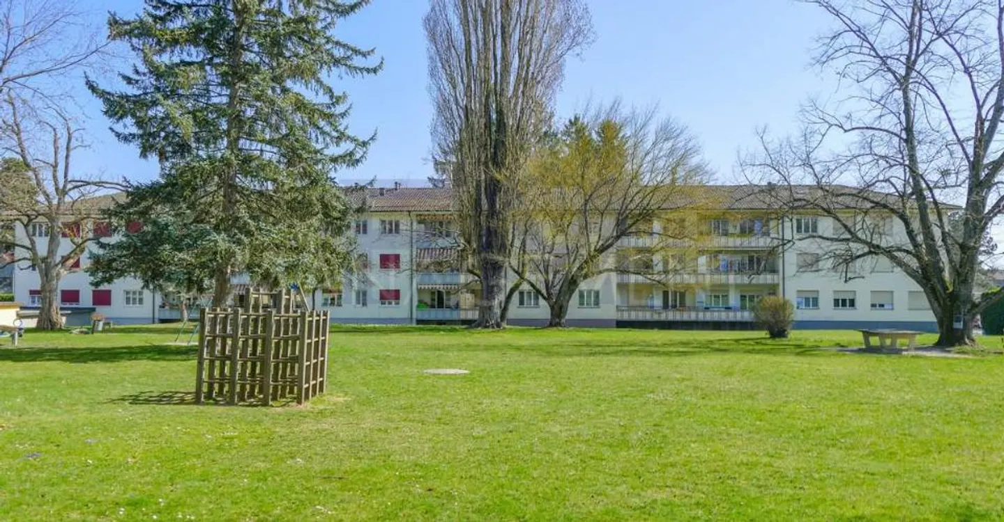 Charmant appartement 4,5 pièces - Photo 2 sur 3