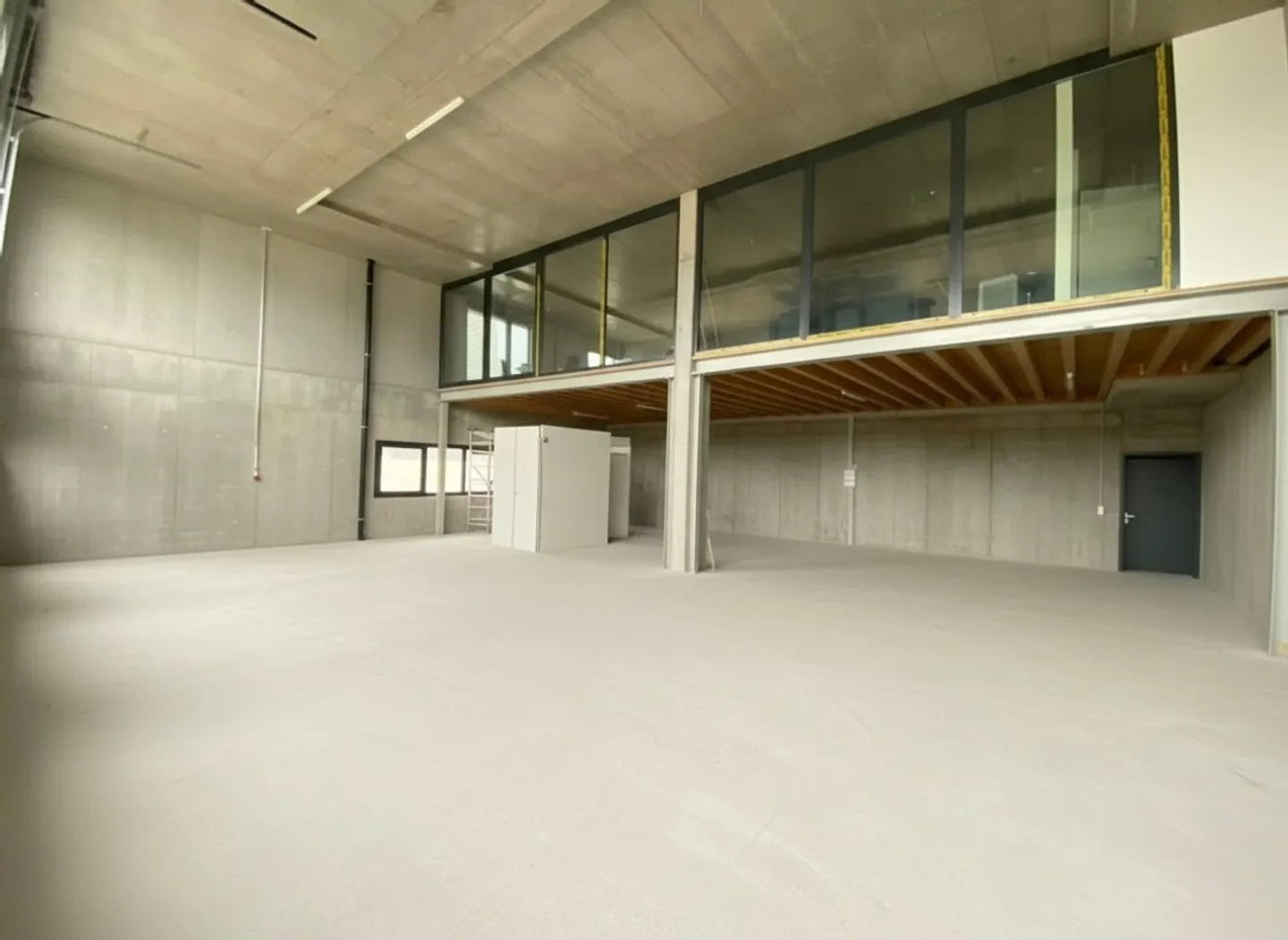 For rent - Modular craft hall of 245 m² Saint-Aubin (FR) - Photo 1 of 8
