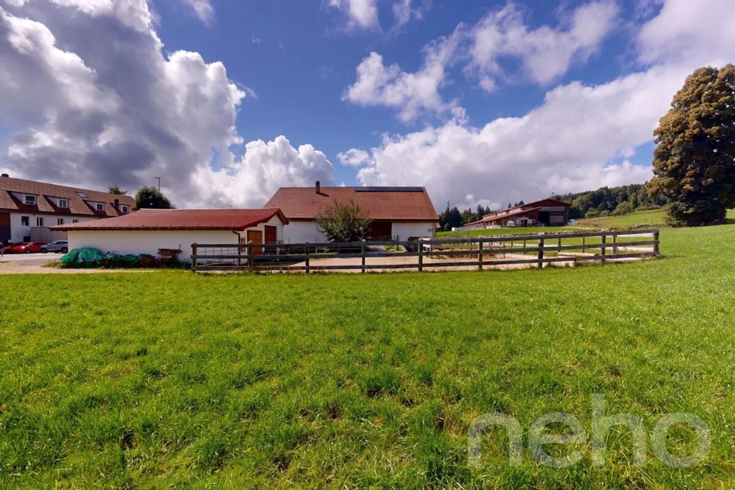 Grande ferme idéale pour les amoureux de chevaux - Photo 12 sur 12