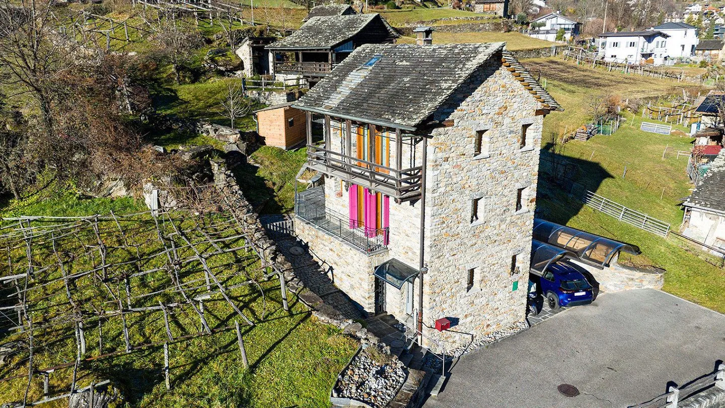 Typical Ticino Stone House Completely Renovated - Photo 29 of 30