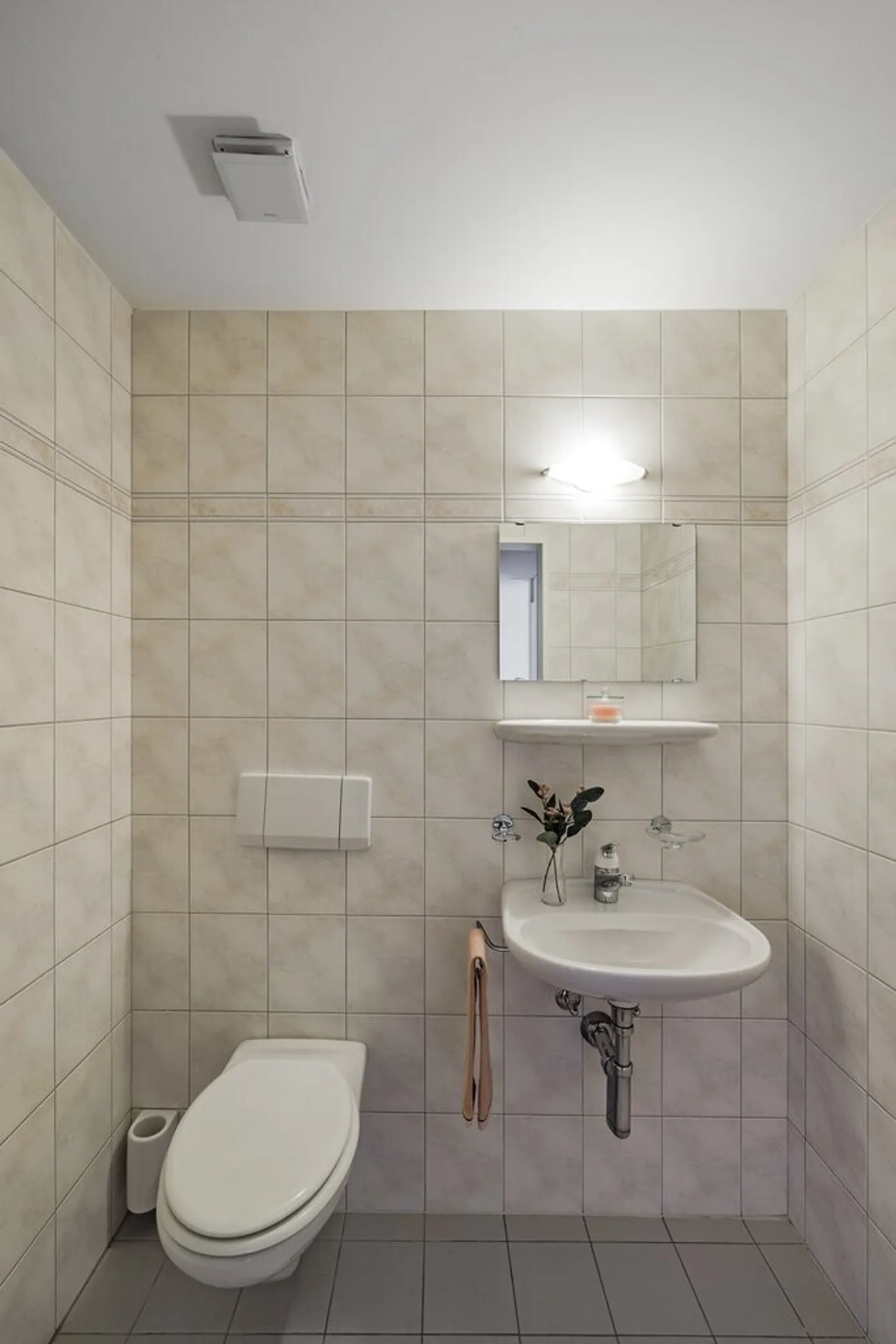 Spacious Apartment - Ideal for Shared Living - Photo 11 of 12