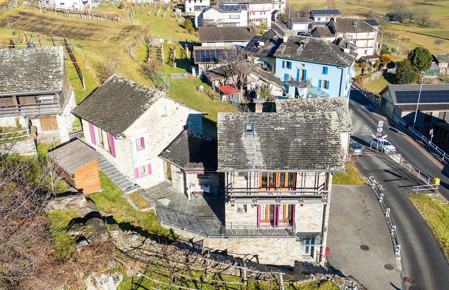 Typical Ticino Stone House Completely Renovated - Photo 30 of 30