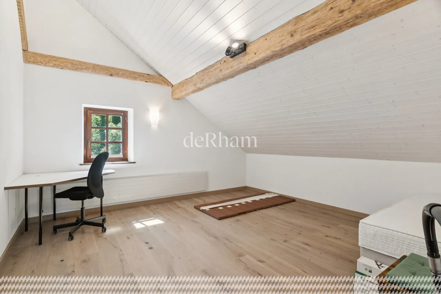 Propriété unique rénovée de 406 m² 
au cœur de la nature  - Photo 8 sur 15