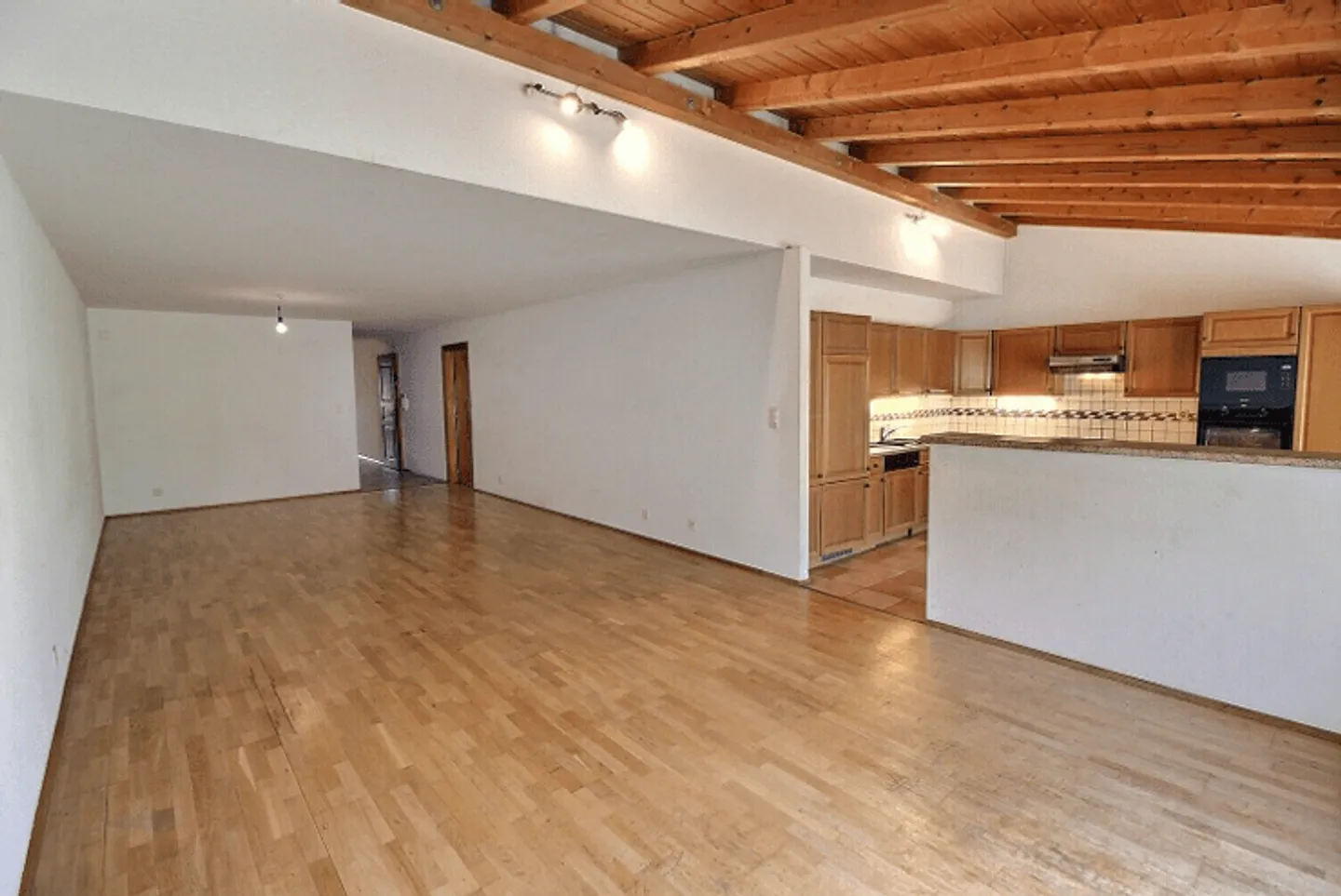 Blonay - Route des Oches 2 - 4,5-Zimmer-Wohnung im 1. Stock - Foto 3 von 13