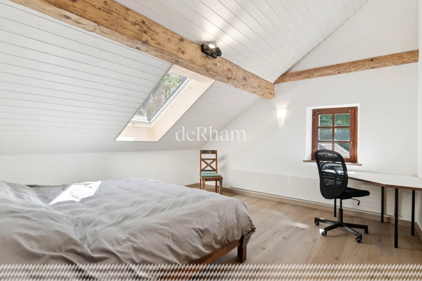 Propriété unique rénovée de 406 m² 
au cœur de la nature  - Photo 9 sur 15