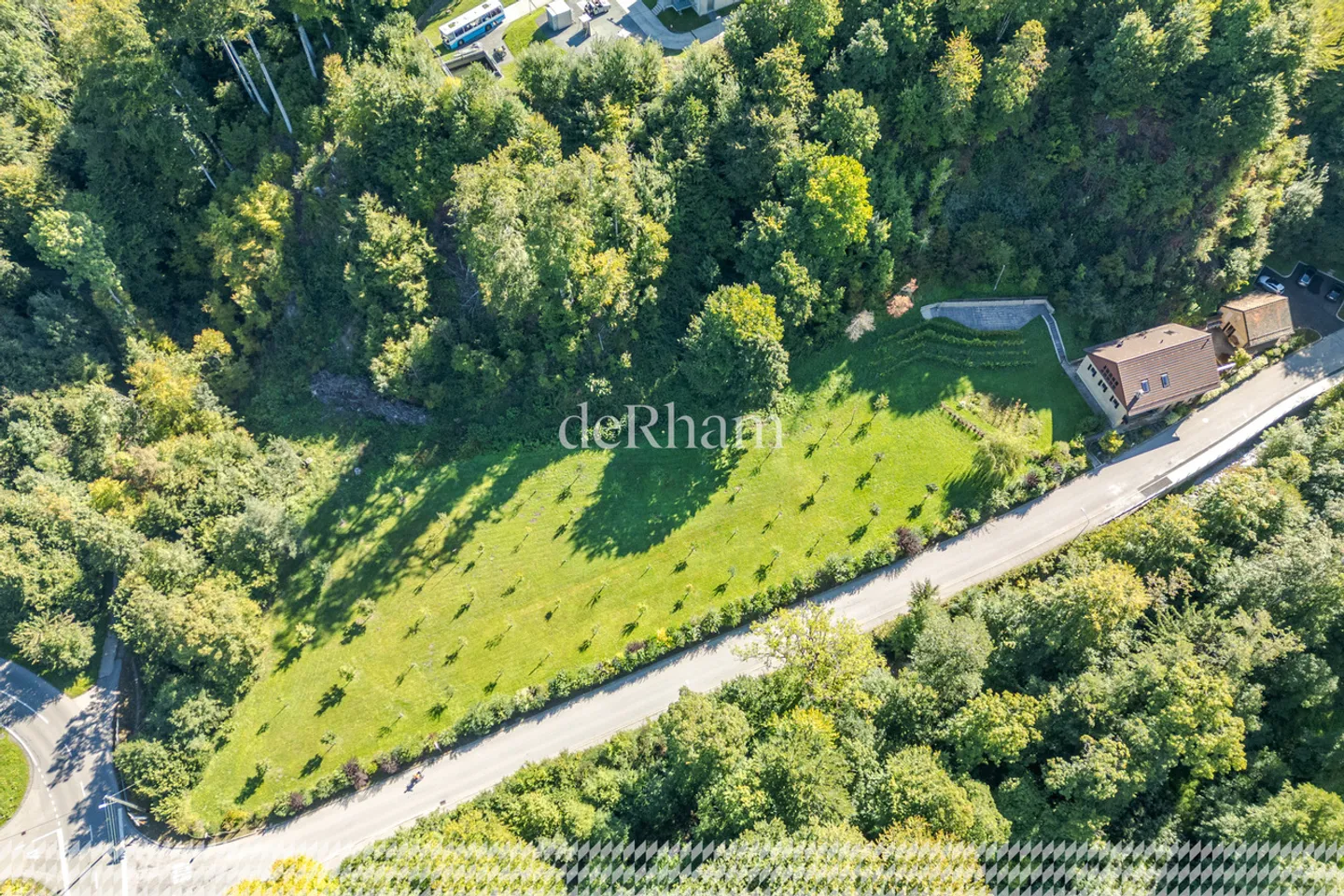 Propriété unique rénovée de 406 m² 
au cœur de la nature  - Photo 14 sur 15