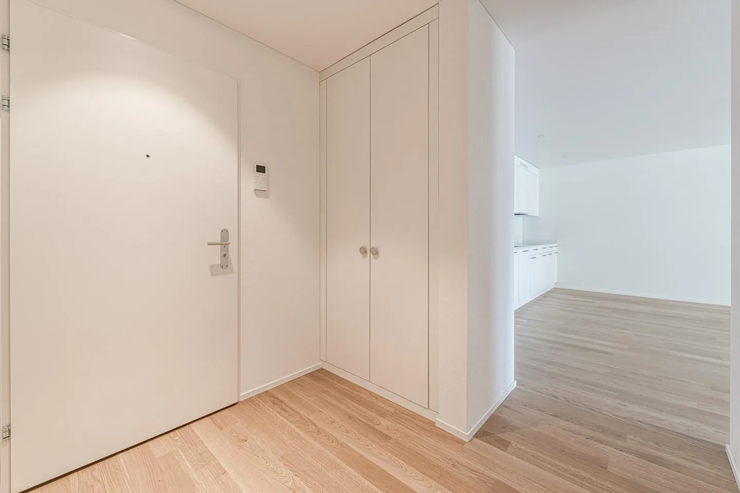 CENTRAL PLAZA Emmenbrücke - Spacious apartment seeks tenant! - Photo 9 of 10