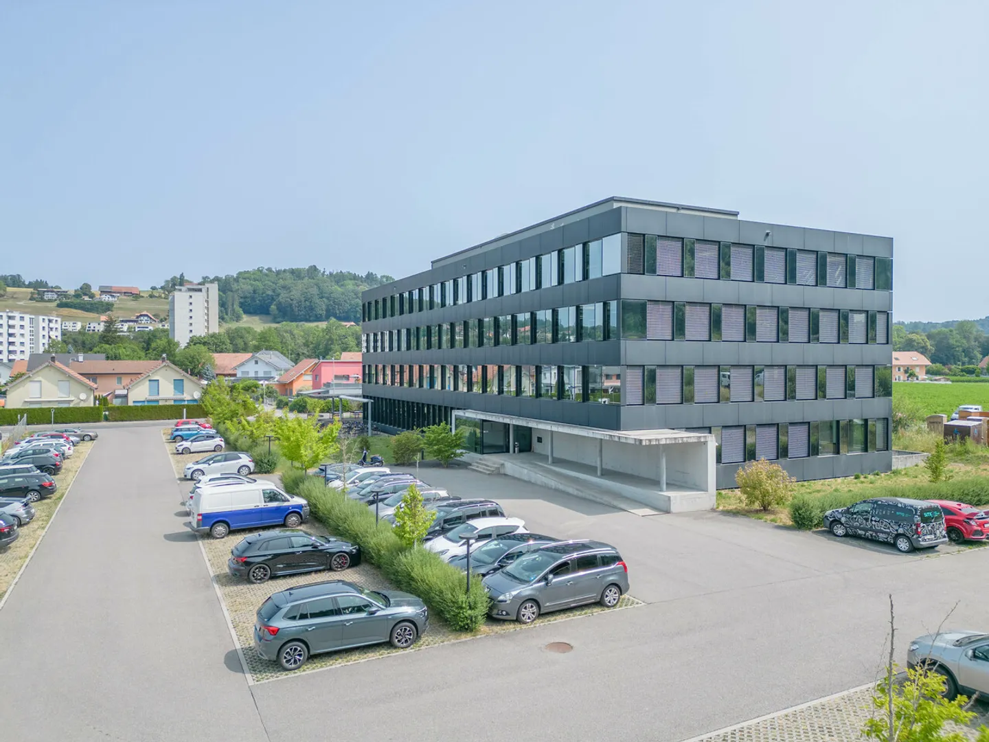 Gut erschlossenes Bürogeschoss mit umfangreichen Annehmlichkeiten - Foto 3 von 8