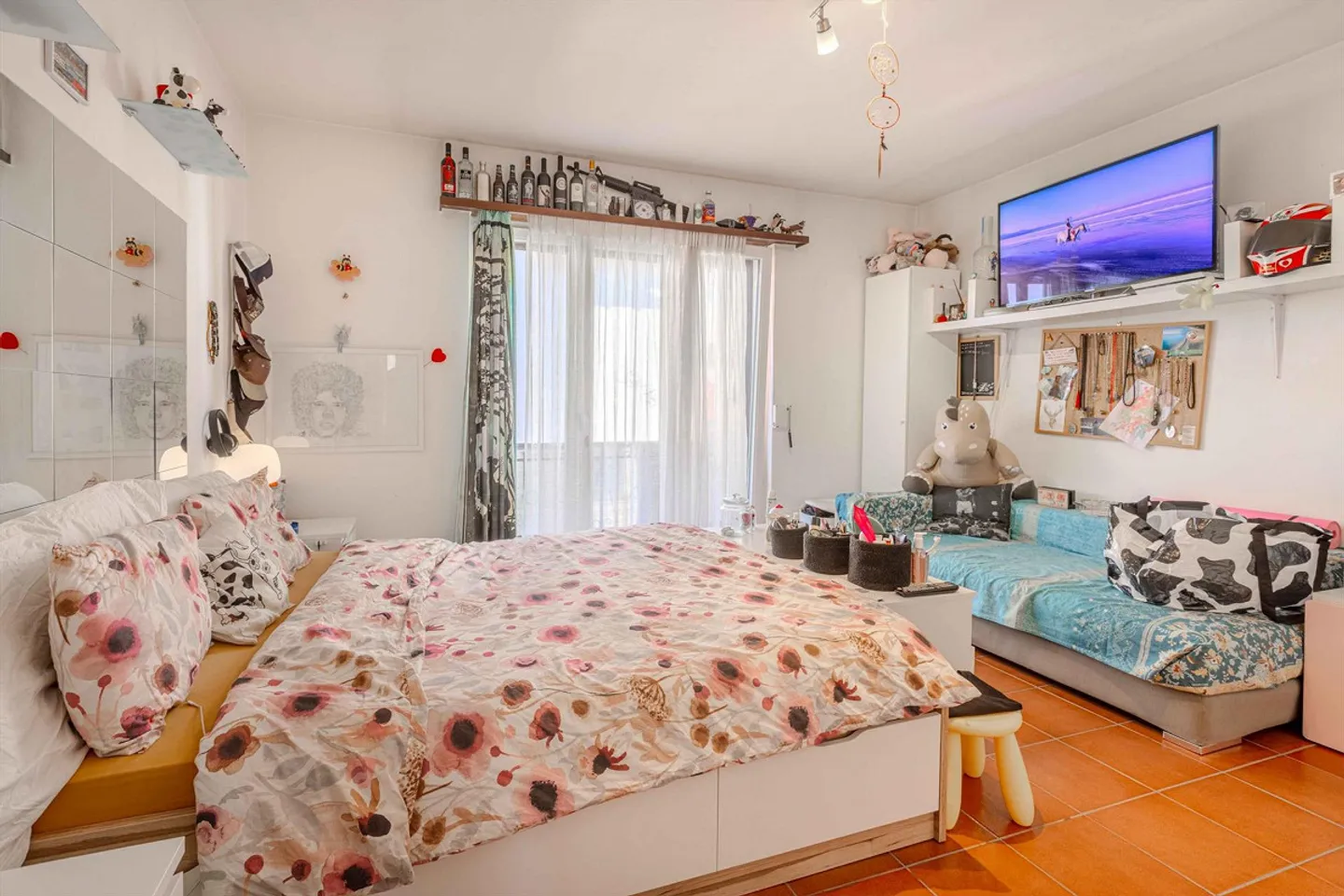 GERÄUMIGE VILLA MIT 6,5 ZIMMERN IM GRÜNEN IN BRENO - Foto 7 von 9