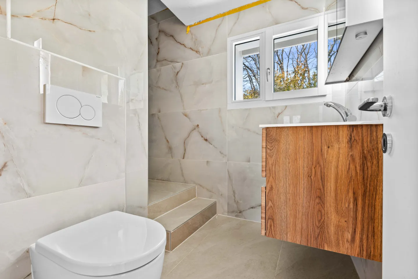 Magnifica casa situata in un angolo di verde! - Foto 3 di 4
