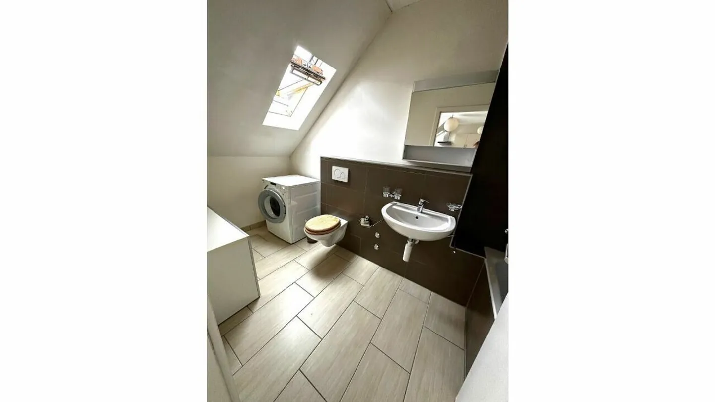 Beautiful 3.5-room apartment located in Quartier Neuf - Photo 4 of 6