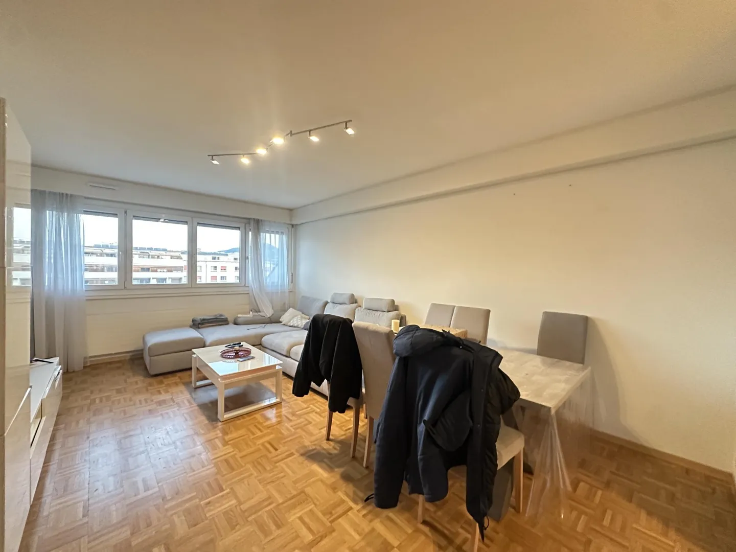 Appartamento affascinante di 4 stanze ad Acacias - Foto 1 di 10