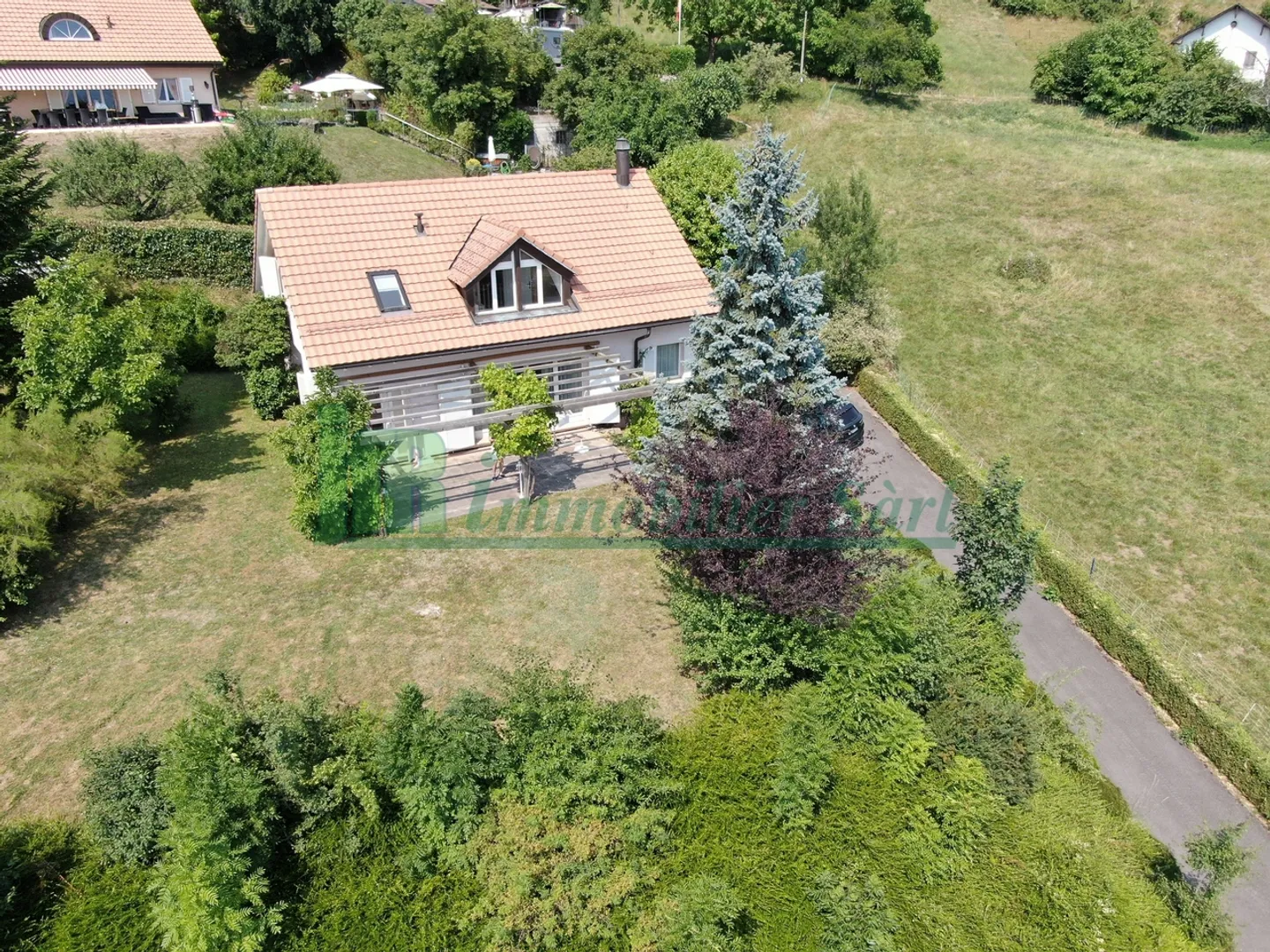 Einfamilienhaus mieten - Foto 2 von 10