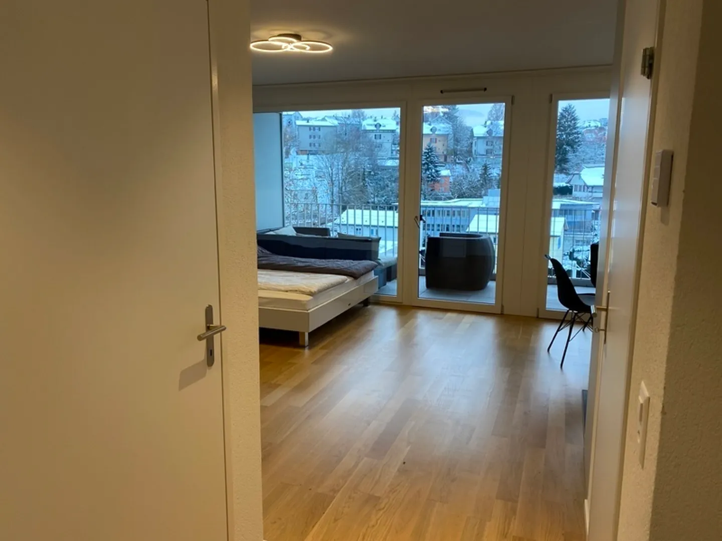 APPARTEMENT 1½ PIÈCE À ITTIGEN (BE), MEUBLÉ, TEMPORAIRE - Photo 5 sur 8