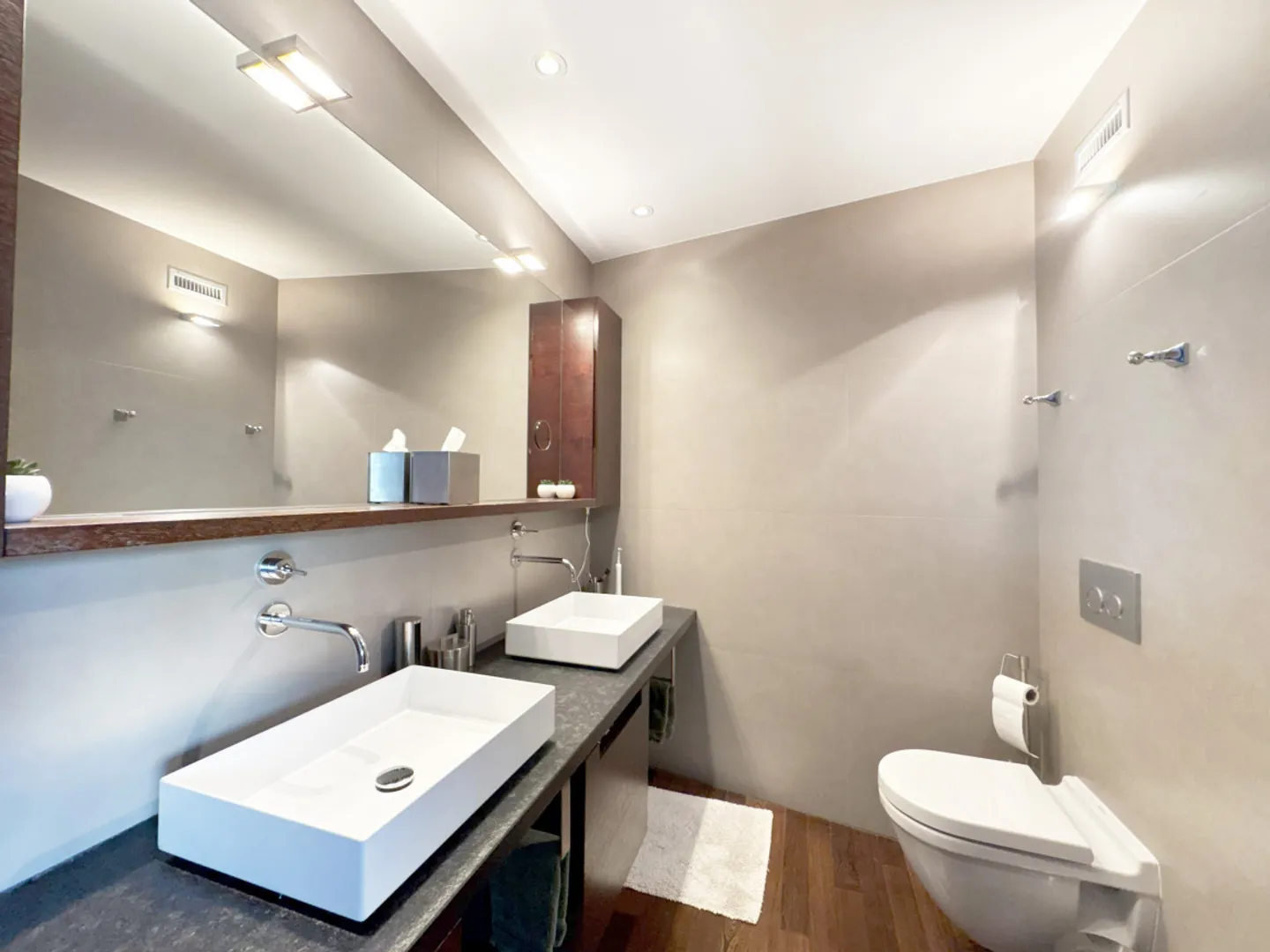 PENTHOUSE DUPLEX IN THE CENTER OF MARTIGNY - Photo 7 of 9