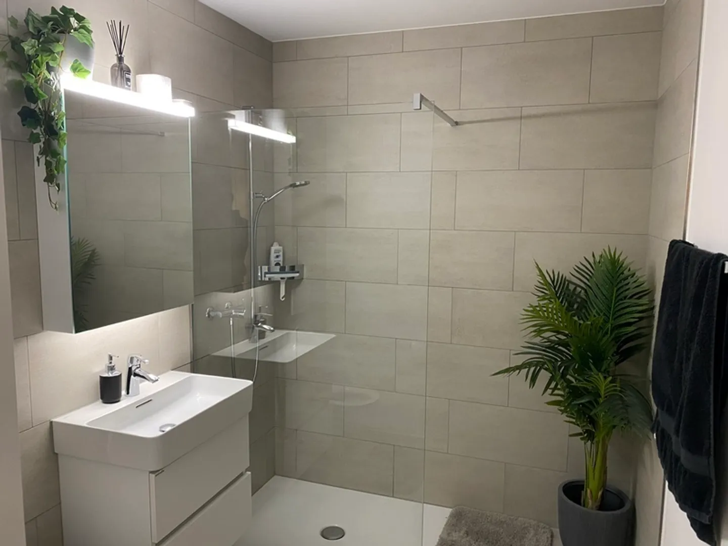 APPARTEMENT 1½ PIÈCE À ITTIGEN (BE), MEUBLÉ, TEMPORAIRE - Photo 7 sur 8