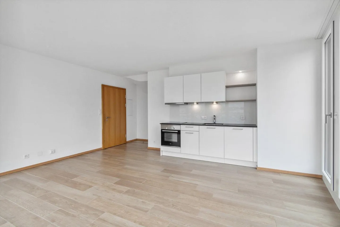 Appartamento in affitto - Foto 3 di 6