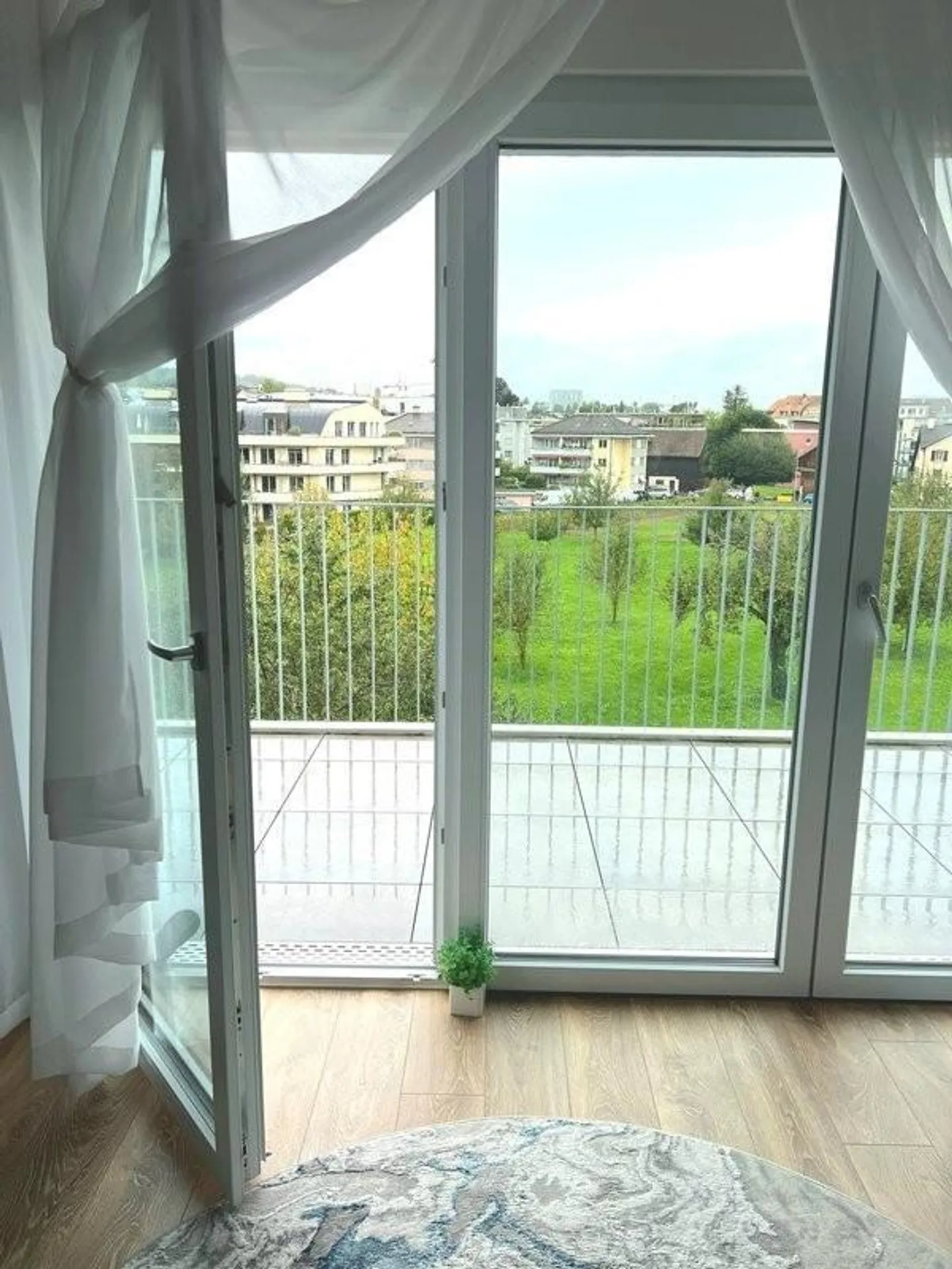 Wohnung nahe Altstetten Bahnhof - Stadt und Natur vereint - Foto 5 von 6