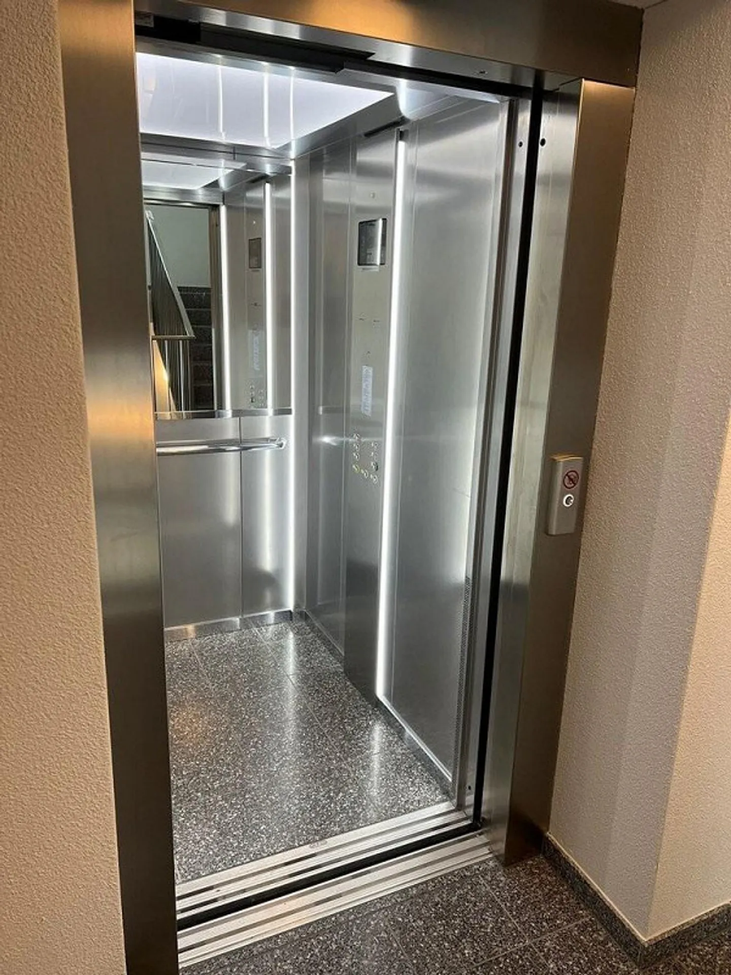 Wohnung nahe Altstetten Bahnhof - Stadt und Natur vereint - Foto 6 von 6