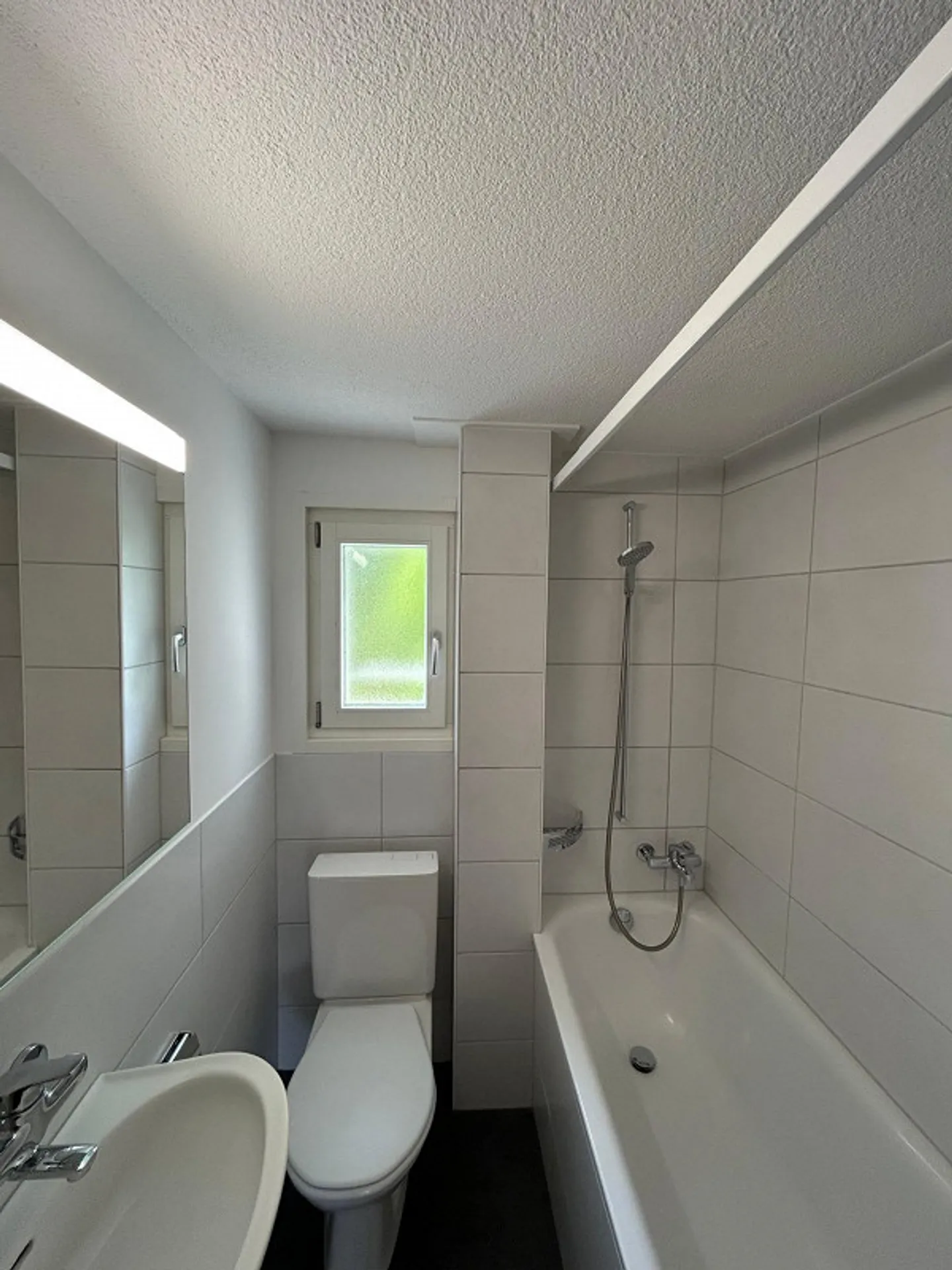 Charmante Wohnung mit Balkon - Foto 6 von 8