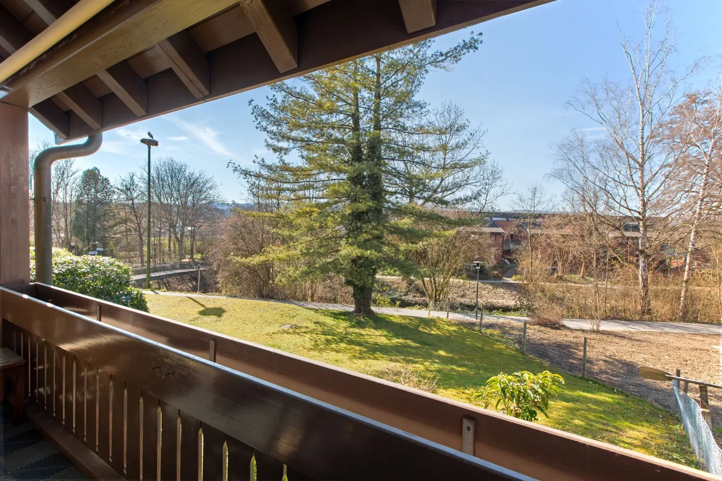 Centrale con vista sul verde! - Foto 10 di 12