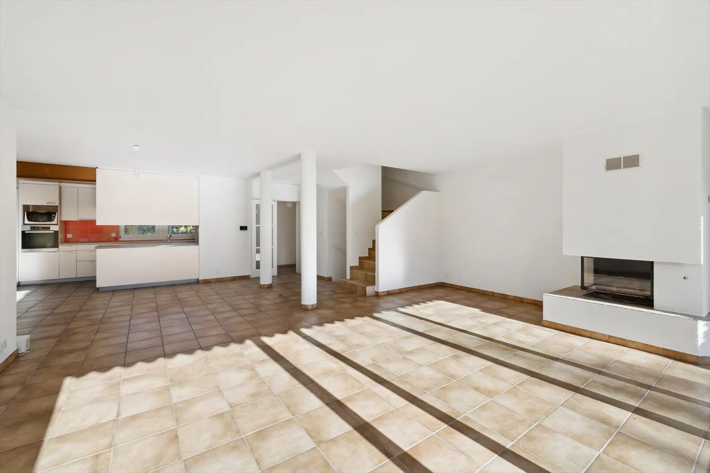 Casa 7 stanze - Foto 4 di 9