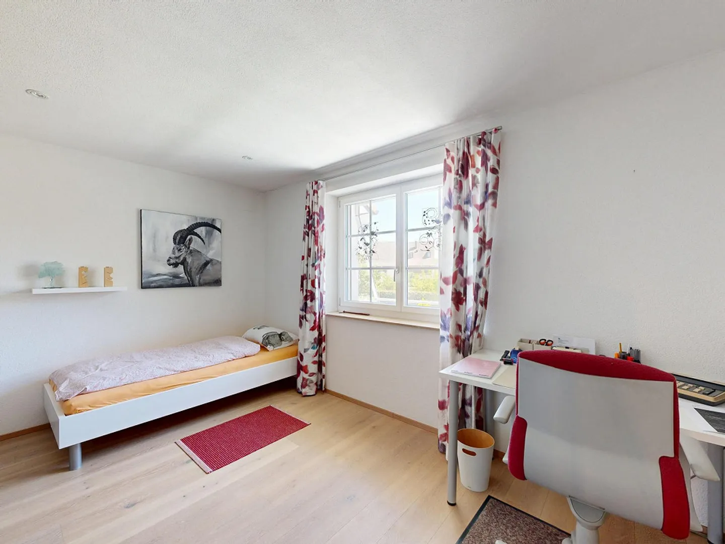 Exclusive 5.5-room single-family house in a quiet location - Photo 7 of 19