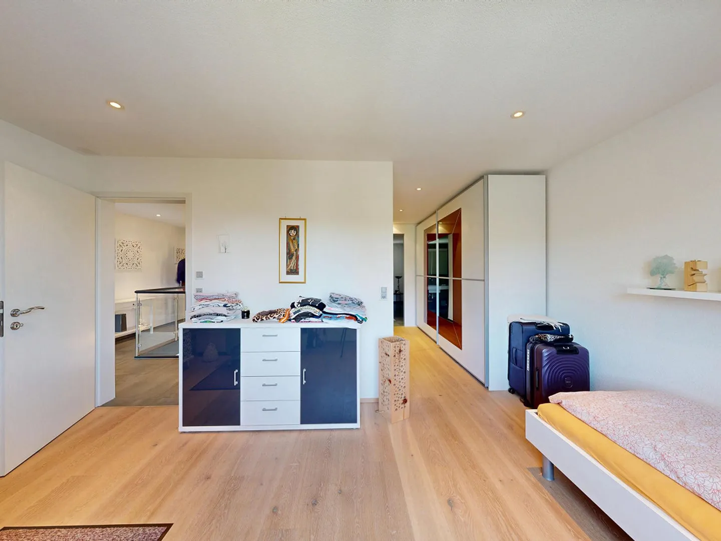 Exclusive 5.5-room single-family house in a quiet location - Photo 8 of 19